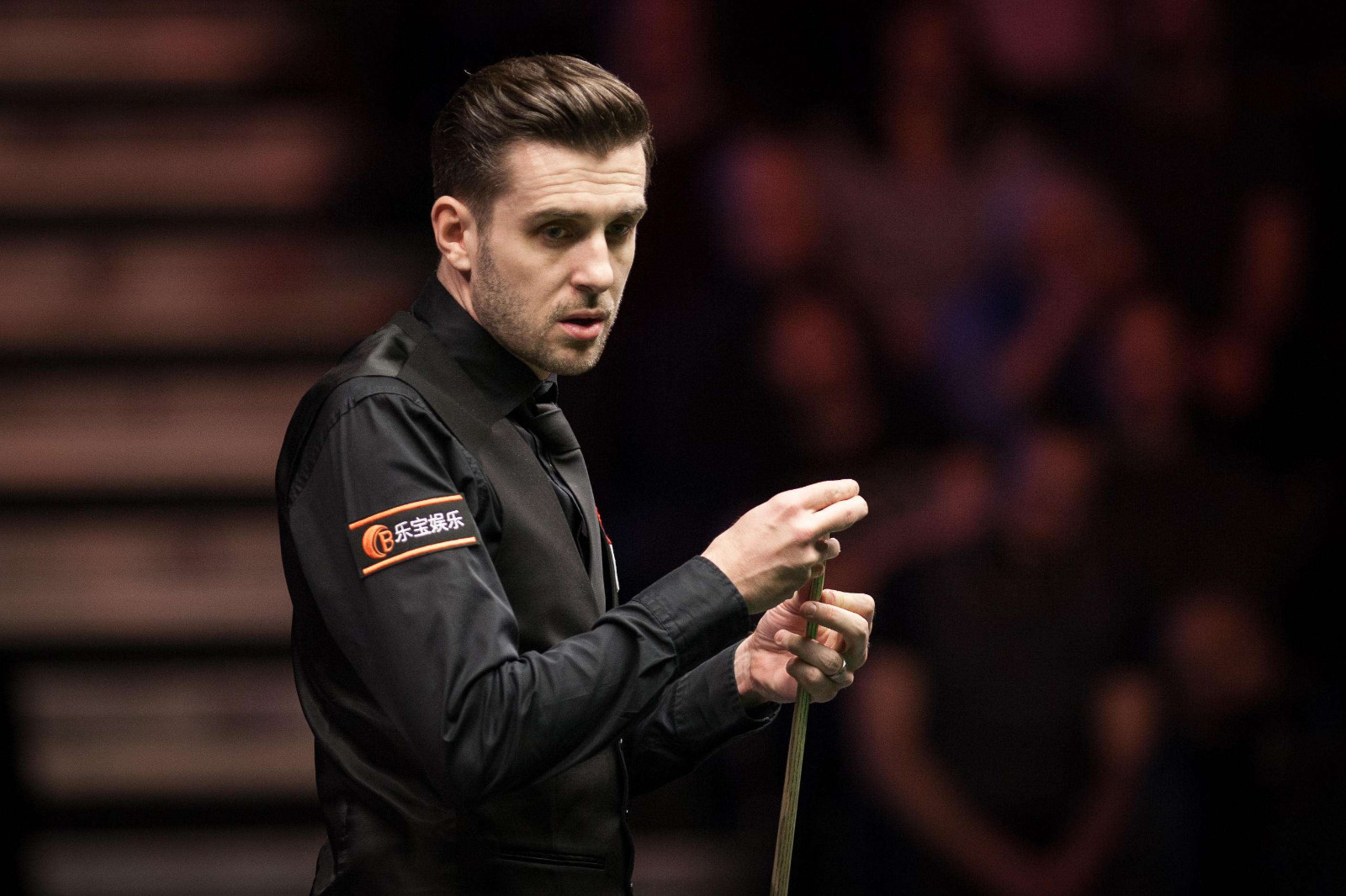 是吸引着众 是吸引着众