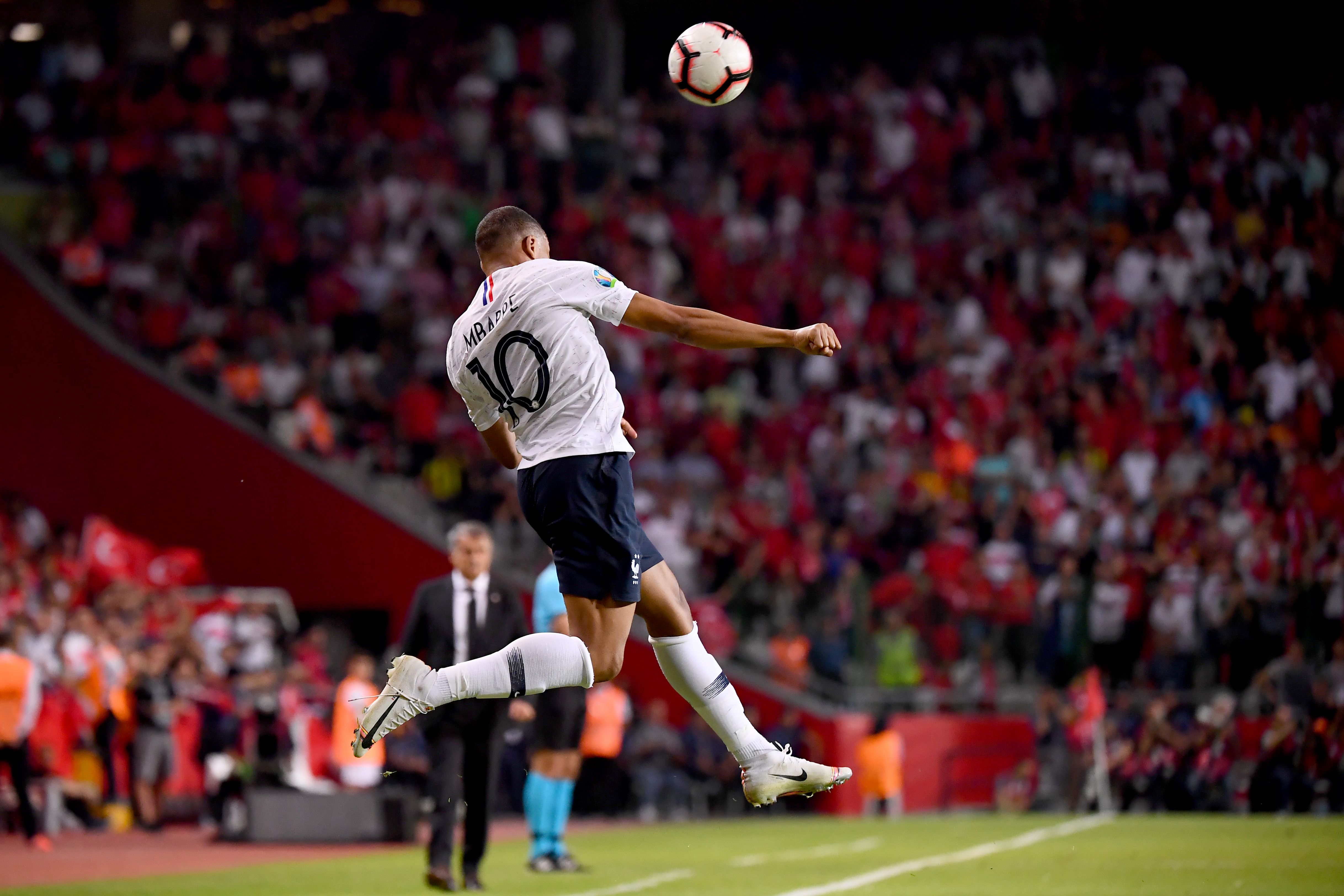 而是承认过 而是承认过