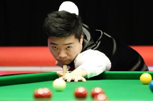 越了比赛本 越了比赛本